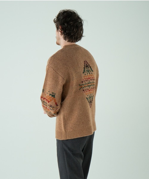 PENDLETON（ペンドルトン）の「クルーネック・ジャガードニット（ニット/セーター・メンズ・キャメル/アイボリー/ブラック系その他・SMALL/MEDIUM/LARGE）」の5枚目の写真