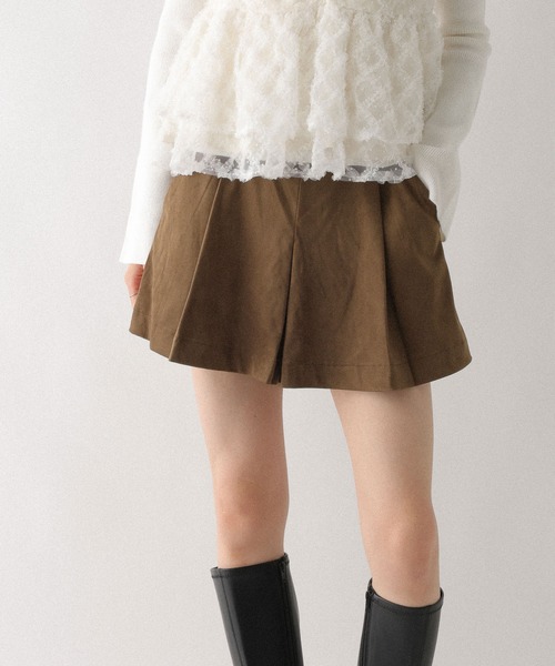 Heather（ヘザー）の「アソートプリーツショートパンツ　596500（その他パンツ・レディース・ベージュ/ブラック/ブラウン/チャコールグレー・S/M）」の3枚目の写真