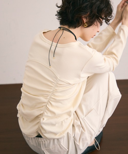 Trish（トリッシュ）の「テレコシャーリングプルオーバー（Tシャツ/カットソー・レディース・アイボリー/ブラウン・MEDIUM）」の15枚目の写真