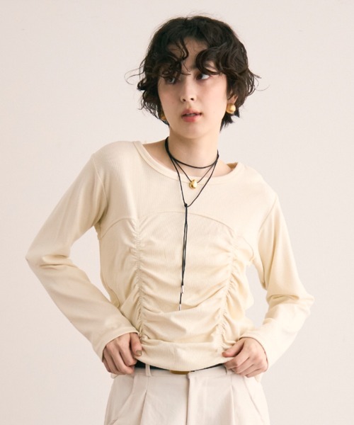 Trish（トリッシュ）の「テレコシャーリングプルオーバー（Tシャツ/カットソー・レディース・アイボリー/ブラウン・MEDIUM）」の5枚目の写真