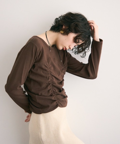 Trish（トリッシュ）の「テレコシャーリングプルオーバー（Tシャツ/カットソー・レディース・アイボリー/ブラウン・MEDIUM）」の19枚目の写真
