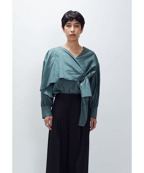1er Arrondissement(プルミエアロンディスモン)の「シルクボウタイブラウス(シャツ/ブラウス・レディース・グリーン系その他4/ブラウン系その他5・36/38)」の2枚目の写真