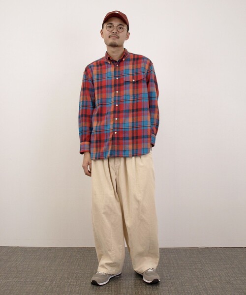 J.PRESS YORK STREET(ジェイプレスヨークストリート)の「【UNISEX】フランネルボタンダウン シャツ(シャツ/ブラウス・メンズ・オレンジ系3/レッド系3・LARGE/MEDIUM/SMALL)」の20枚目の写真