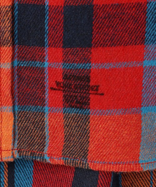 J.PRESS YORK STREET(ジェイプレスヨークストリート)の「【UNISEX】フランネルボタンダウン シャツ(シャツ/ブラウス・メンズ・オレンジ系3/レッド系3・LARGE/MEDIUM/SMALL)」の11枚目の写真
