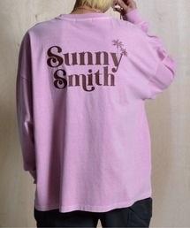 Sunny Smith（サニースミス）の「SUNNYヤシの木ロゴ ワンポイント刺繍 バックプリント ピグメント加工ロングスリーブTシャツ（Tシャツ/カットソー）」