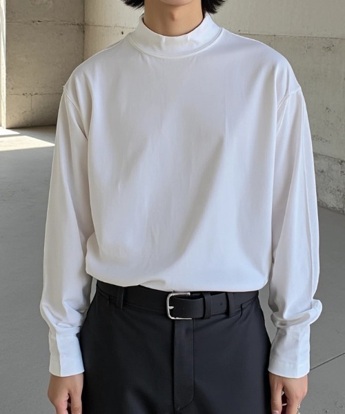 BENUSTA(ベヌスタ)の「A'GEM/9 × .kom 『BENUSTA /ベヌスタ』Mock Neck Basic Long Sleeve Tee /モックネックベーシックロングスリーブカットソー(Tシャツ/カットソー・メンズ・チャコールグレー/ブラック/ホワイト・M)」の5枚目の写真