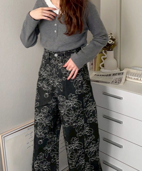 merrylatte（メリーラテ）の「フラワージャガードワイドデニム【NOUA】（デニムパンツ・レディース・ホワイト/ブラック・S/M）」の16枚目の写真