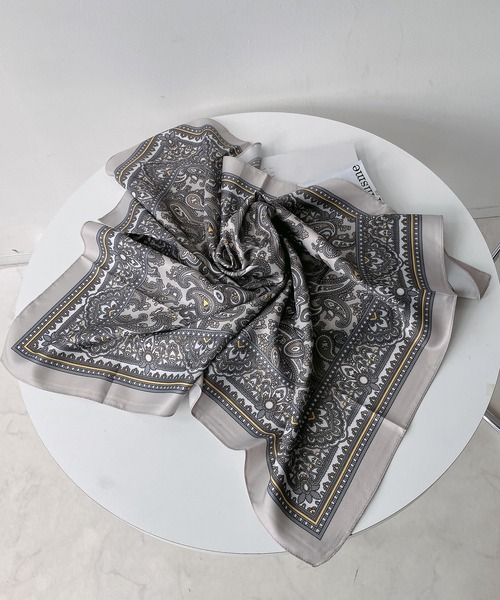 AS KNOW AS plus(アズノゥアズプラス)の「ヴィンテージ風スカーフ 70×70(バンダナ/スカーフ・レディース・E/D/C/B/A・FREE)」の9枚目の写真