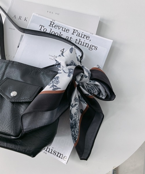 AS KNOW AS plus(アズノゥアズプラス)の「ヴィンテージ風スカーフ 70×70(バンダナ/スカーフ・レディース・E/D/C/B/A・FREE)」の12枚目の写真