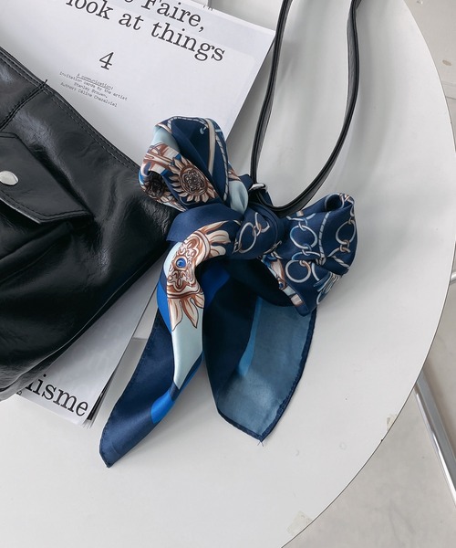 AS KNOW AS plus(アズノゥアズプラス)の「ヴィンテージ風スカーフ 70×70(バンダナ/スカーフ・レディース・E/D/C/B/A・FREE)」の14枚目の写真