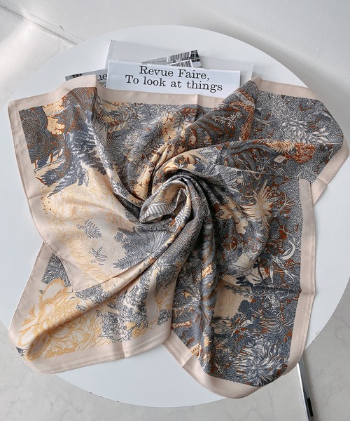 AS KNOW AS plus(アズノゥアズプラス)の「ヴィンテージ風スカーフ 70×70(バンダナ/スカーフ・レディース・E/D/C/B/A・FREE)」の19枚目の写真