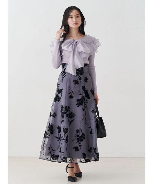 MERCURYDUO（マーキュリーデュオ）の「異素材ラッフルリボンリブニット（ニット/セーター・レディース・オフホワイト/ブラック/ラベンダー・FREE）」の9枚目の写真