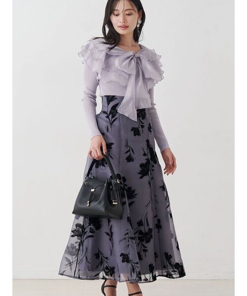 MERCURYDUO（マーキュリーデュオ）の「異素材ラッフルリボンリブニット（ニット/セーター・レディース・オフホワイト/ブラック/ラベンダー・FREE）」の10枚目の写真