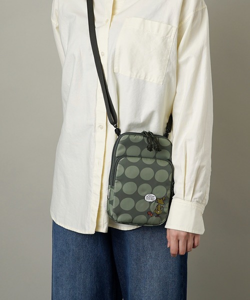 MOOMIN（ムーミン）の「【MOOMIN】(ムーミン) 手書き風ドット柄 刺繍 スマホショルダーバッグ RMMC-03（ショルダーバッグ・レディース・カーキ/ブラック・ONE SIZE）」の6枚目の写真