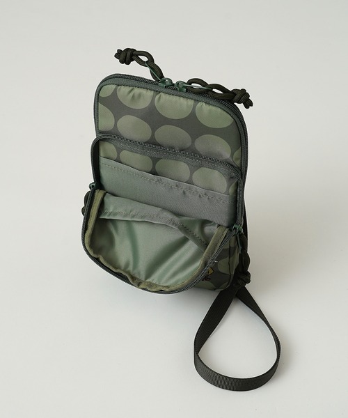 MOOMIN（ムーミン）の「【MOOMIN】(ムーミン) 手書き風ドット柄 刺繍 スマホショルダーバッグ RMMC-03（ショルダーバッグ・レディース・カーキ/ブラック・ONE SIZE）」の15枚目の写真