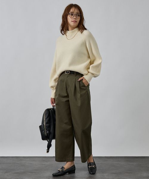 abahouse mavie（アバハウスマヴィ）の「片畦モックネックプルオーバー（ニット/セーター・レディース・チャコールグレー/グレイッシュブルー/オフホワイト/ピンク・フリー）」の6枚目の写真