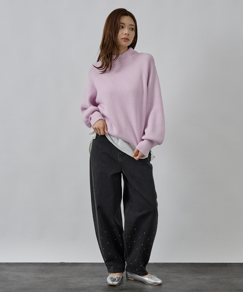 abahouse mavie（アバハウスマヴィ）の「片畦モックネックプルオーバー（ニット/セーター・レディース・チャコールグレー/グレイッシュブルー/オフホワイト/ピンク・フリー）」の11枚目の写真