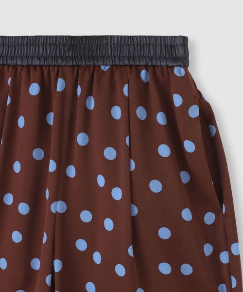 allureville(アルアバイル)の「コインドットイージーパンツ(その他パンツ・レディース・ブラック系その他/ブラウン系その他・1/2)」の5枚目の写真