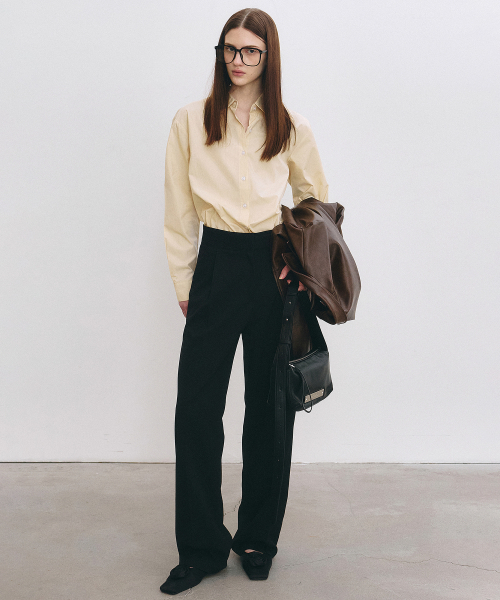 NICK&NICOLE(ニックアンドニコール)の「MINIMAL CLASSIC PINTUCK SLACKS_BLACK(スラックス・レディース・その他・SMALL/LARGE/MEDIUM)」の5枚目の写真