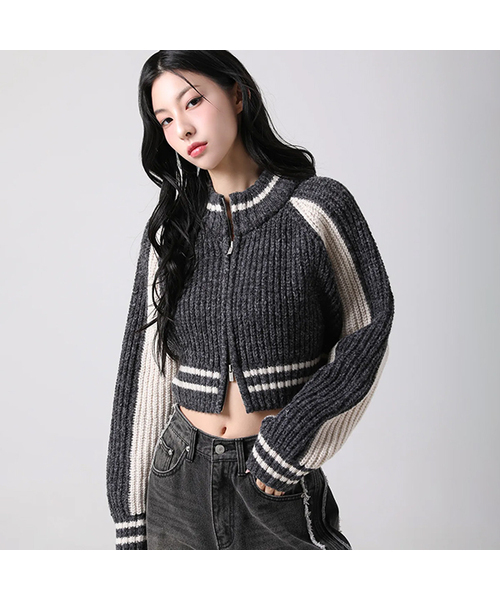 AVANDRESS(アバンドレス )の「Block Raglan Knit Zip-up CHARCOAL(カーディガン/ボレロ・レディース・チャコール・FREE)」の1枚目の写真
