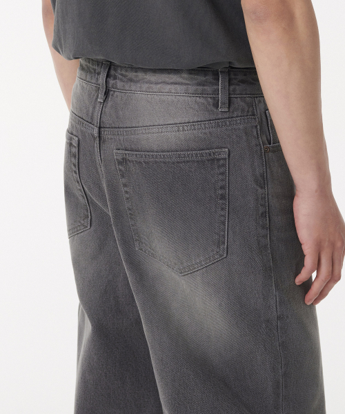 MUSINSA STANDARD（ムシンサスタンダード）の「ビッグブラシワイドデニムパンツ[グレー]（デニムパンツ・メンズ・その他・26/27/28/29/30/31/32/33/34/36/38/40/42）」の6枚目の写真