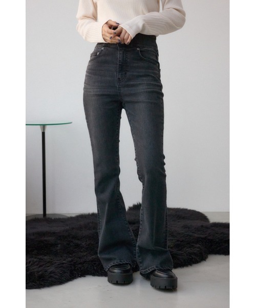 AZUL DENIM H/Wバックリボンフレアデニム（デニムパンツ）｜AZUL BY
