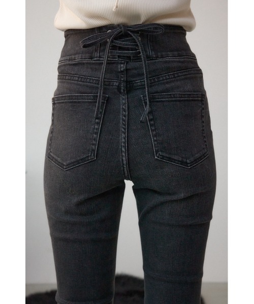 AZUL by moussy(アズールバイマウジー)の「AZUL DENIM H/Wバックリボンフレアデニム(デニムパンツ・レディース・ライトブラック/ブルー・SMALL/MEDIUM)」の10枚目の写真