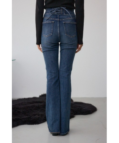 AZUL by moussy(アズールバイマウジー)の「AZUL DENIM H/Wバックリボンフレアデニム(デニムパンツ・レディース・ライトブラック/ブルー・SMALL/MEDIUM)」の18枚目の写真