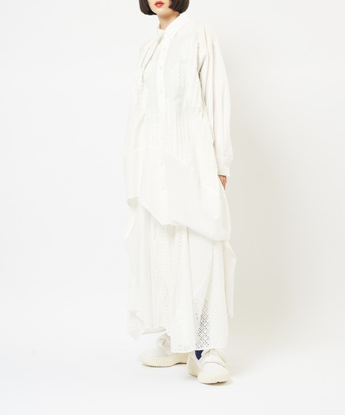 gomme(ゴム)の「フラワービッグブラウス(シャツ/ブラウス・レディース・ブラック/アイボリー・MEDIUM)」の6枚目の写真