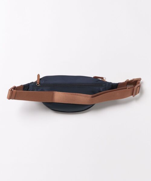 COLE HAAN（コールハーン）の「マッケンナ ナイロン ベルト バッグ womens（ボディバッグ/ウエストポーチ・レディース・ネイビー・OSFA）」の7枚目の写真