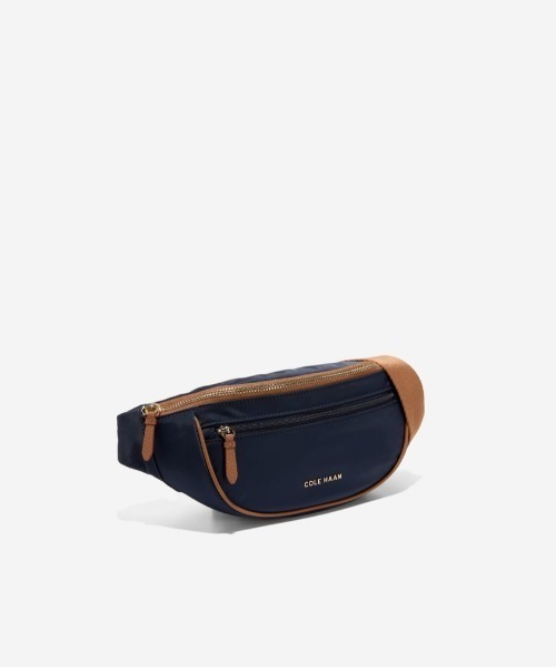 COLE HAAN（コールハーン）の「マッケンナ ナイロン ベルト バッグ womens（ボディバッグ/ウエストポーチ・レディース・ネイビー・OSFA）」の5枚目の写真