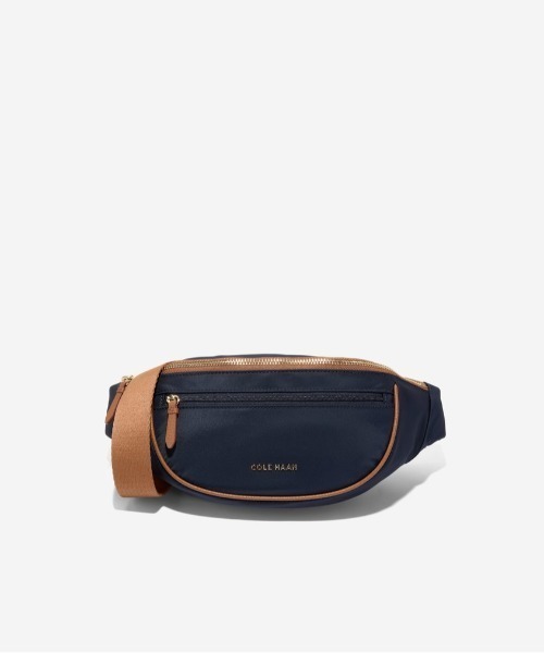 COLE HAAN（コールハーン）の「マッケンナ ナイロン ベルト バッグ womens（ボディバッグ/ウエストポーチ・レディース・ネイビー・OSFA）」の3枚目の写真