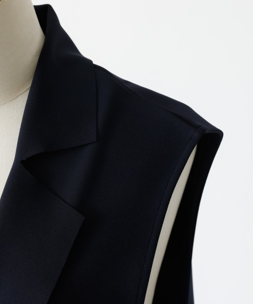 DESIGNWORKS（デザインワークス）の「ロングジレベスト（ベスト・レディース・ネイビー・フリー）」の6枚目の写真