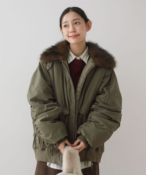 Green　Parks（グリーンパークス）の「・swing by ティペット付ミリタリーブルゾン（ブルゾン・レディース・カーキ/ブラウン/チャコールグレー・FREE）」の6枚目の写真