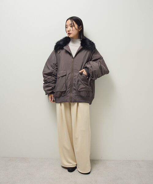 Green　Parks（グリーンパークス）の「・swing by ティペット付ミリタリーブルゾン（ブルゾン・レディース・カーキ/ブラウン/チャコールグレー・FREE）」の10枚目の写真