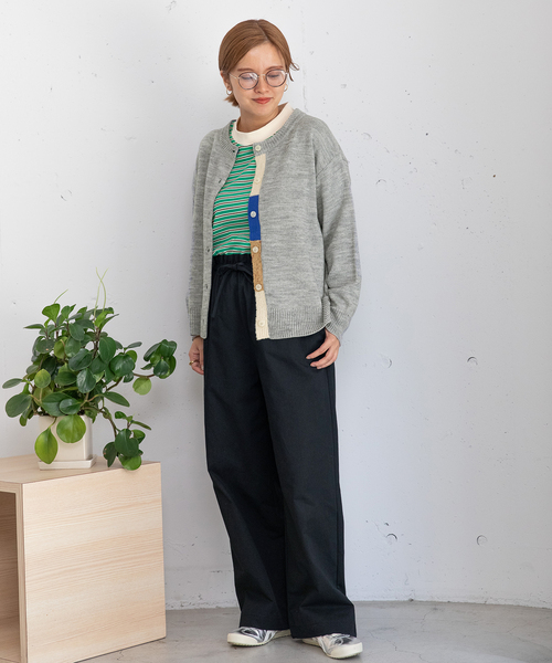 POU DOU DOU（プードゥドゥ）の「下前立て配色クルーネックカーディガン（カーディガン/ボレロ・レディース・ブラック/グレー/ブルー/レッド/グリーン・M）」の19枚目の写真