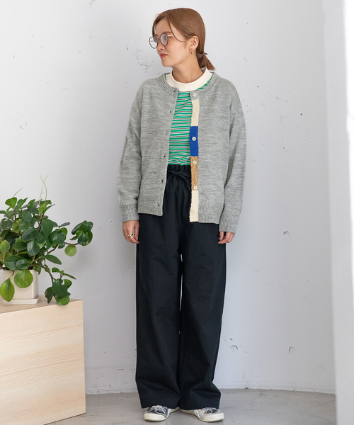 POU DOU DOU（プードゥドゥ）の「下前立て配色クルーネックカーディガン（カーディガン/ボレロ・レディース・ブラック/グレー/ブルー/レッド/グリーン・M）」の20枚目の写真