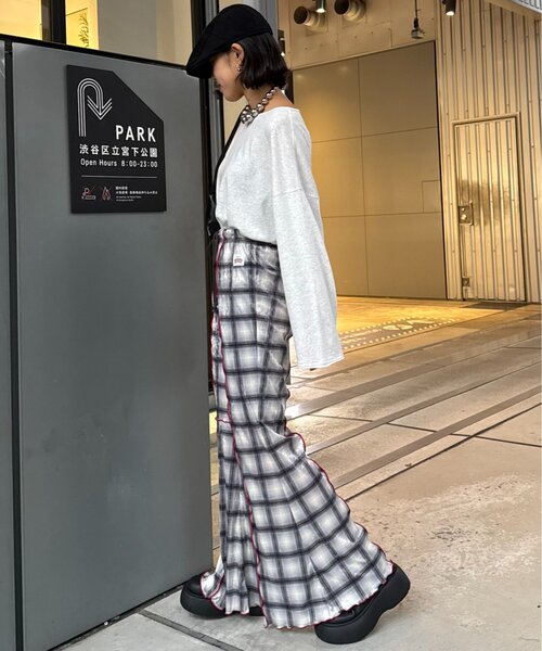 HELLO.SANFRANCISCO（ハローサンフランシスコ）の「★【HELLO.SANFRANCISCO/ハローサンフランシスコ】チェックメロー切り替えフレアパンツ（その他パンツ・レディース・ブルー/グレー/オレンジ/ベージュ・SMALL/MEDIUM）」の11枚目の写真