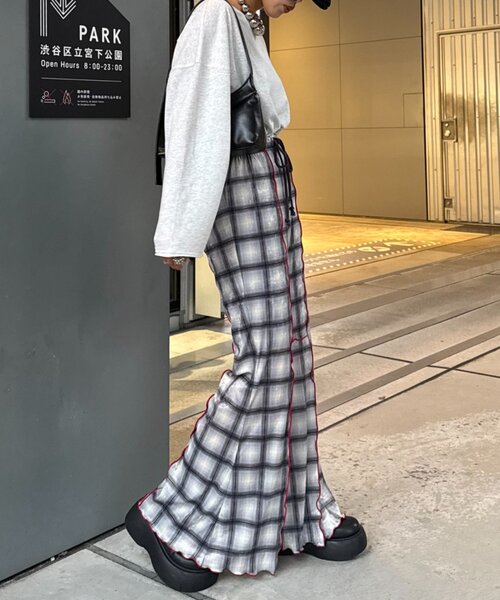 HELLO.SANFRANCISCO（ハローサンフランシスコ）の「★【HELLO.SANFRANCISCO/ハローサンフランシスコ】チェックメロー切り替えフレアパンツ（その他パンツ・レディース・ブルー/グレー/オレンジ/ベージュ・SMALL/MEDIUM）」の13枚目の写真