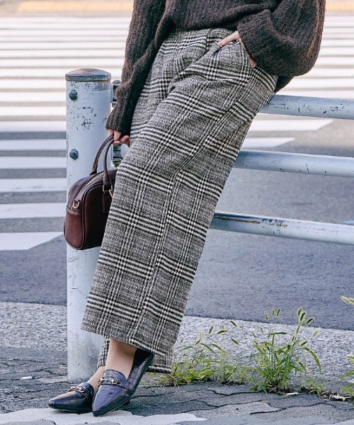 aquagarage(アクアガレージ)の「チェック柄ワイドパンツ(その他パンツ・レディース・ブラック/ベージュ/ブラウン・M/L)」の11枚目の写真