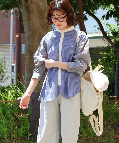 KRIFF MAYER Lady's Collection（クリフメイヤーレディースコレクション）の「異素材ミックス ストライプ バンドカラーシャツ / ノーカラー（綿100％・切替・体型カバー）（シャツ/ブラウス・レディース・サックスブルー/ブルー/オフホワイト/ネイビー・LARGE/MEDIUM）」の19枚目の写真