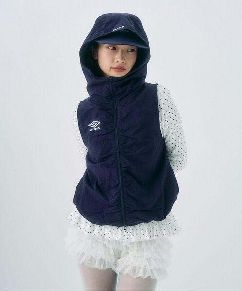 umbro×fekete gathered hoodie vest カーキ umbro×fekete】gathered hoodie vest / ギャザーフーディーベスト
