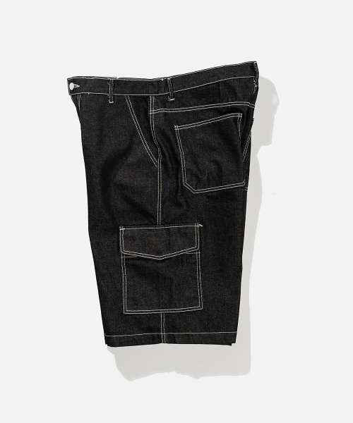 VASTIC(バスティック)の「ワイドカーゴデニムバミューダパンツ_ブラック(その他パンツ・メンズ・その他・LARGE/X-LARGE)」の4枚目の写真