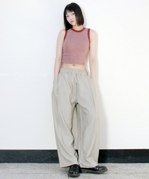 DEMARC（ドゥマーク）の「サイドワンタックストライプリアルワイドパンツベージュ（春、夏ver.）（その他パンツ・レディース・その他・MEDIUM/LARGE）」の3枚目の写真