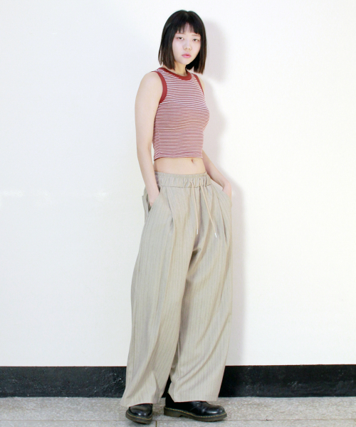 DEMARC（ドゥマーク）の「サイドワンタックストライプリアルワイドパンツベージュ（春、夏ver.）（その他パンツ・レディース・その他・MEDIUM/LARGE）」の11枚目の写真