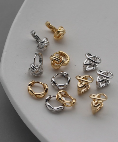 abaskdesign(アバスクデザイン)の「選べるデザイン フープピアス(ピアス(両耳用)・レディース・ゴールド/シルバー・A/B/C)」の16枚目の写真