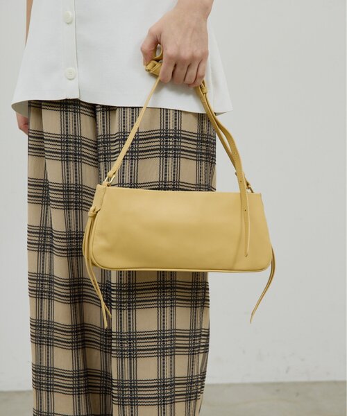 GALLARDAGALANTE(ガリャルダガランテ)の「【2.718】スリムショルダー(ショルダーバッグ・レディース・ブラック/イエロー・FREE)」の15枚目の写真