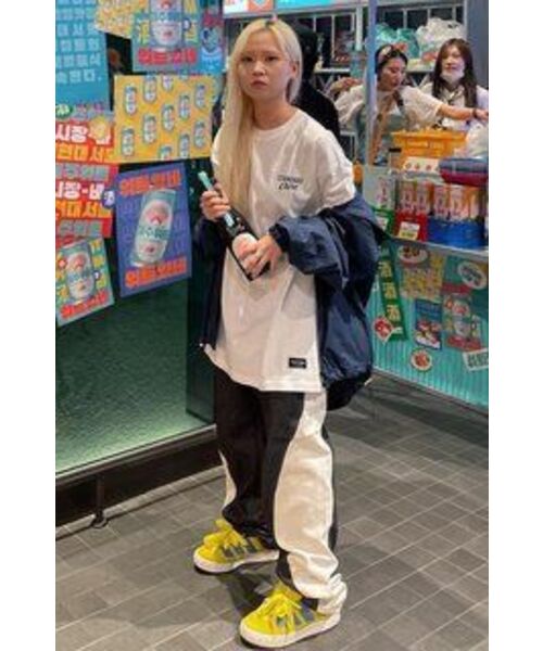 PEACEOFMIND(ピースオブマインド)の「ライン配色デニムパンツ(デニムパンツ・メンズ・その他・LARGE/MEDIUM/X-LARGE)」の4枚目の写真
