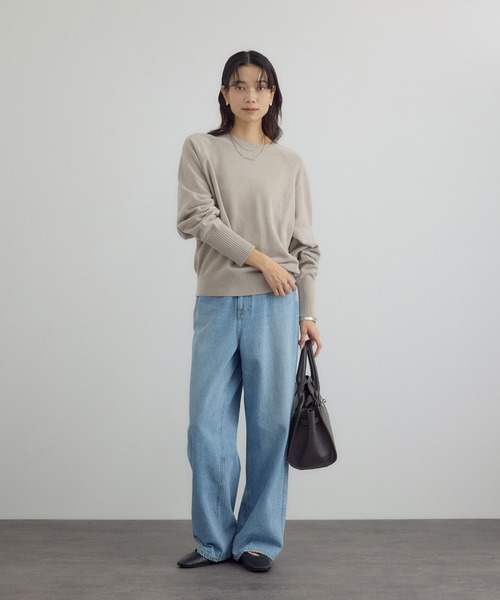 SALON adam et rope'（サロン アダム エ ロペ）の「クロップドプルオーバー-CreamyCotton /クリーミーコットン-（ニット/セーター・レディース・オフホワイト/ベージュ系その他/ブラック・FREE）」の8枚目の写真