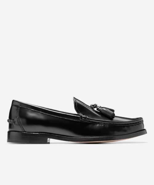 COLE HAAN（コールハーン）の「ラナ ラックス タッセル ローファー